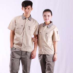 商務(wù)男士如何著裝，穿著商務(wù)男士制服的法則是什么